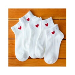 Calcetines Blancos con corazón rojo ID 49810